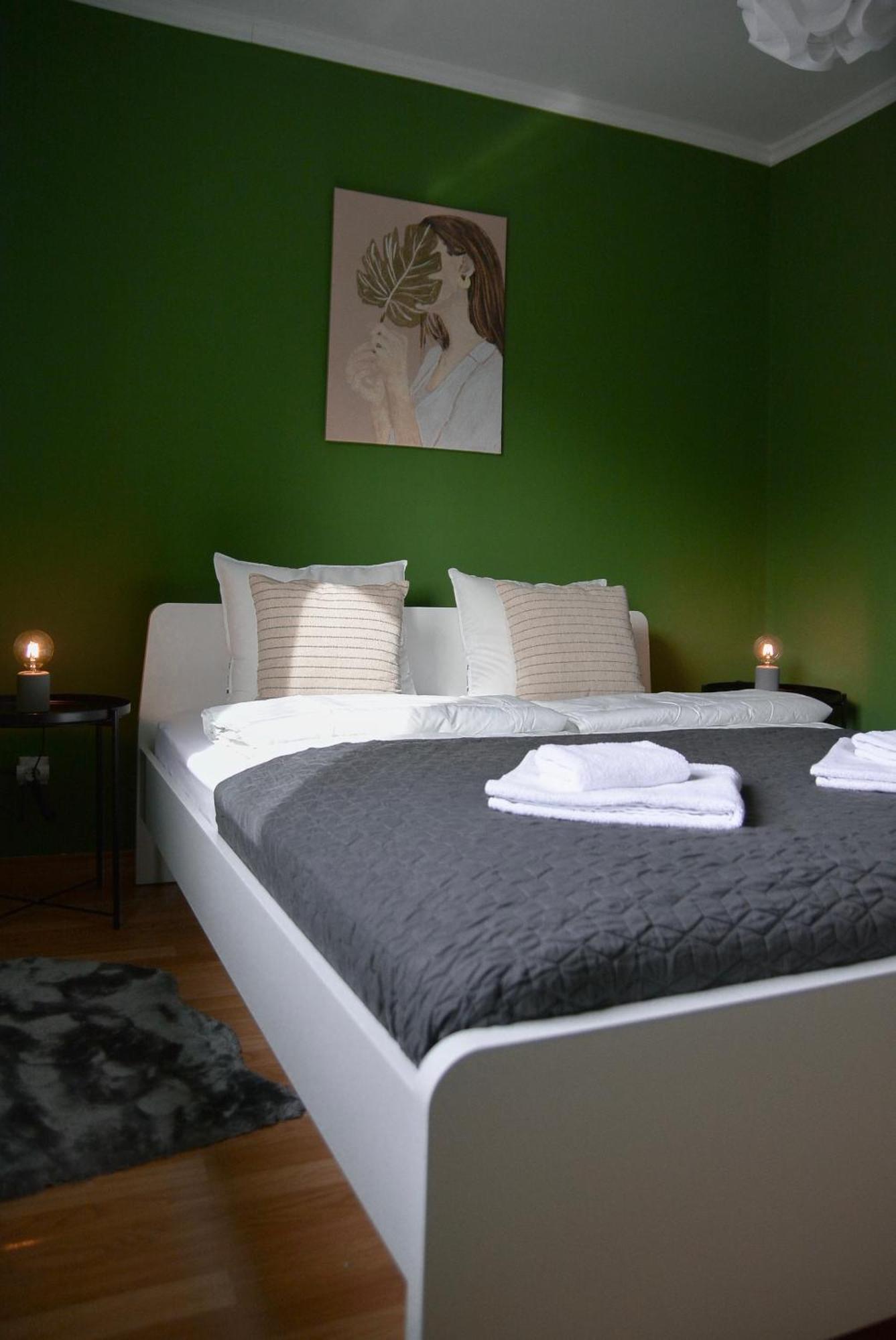 Crown Apartment 4 수보티차 외부 사진